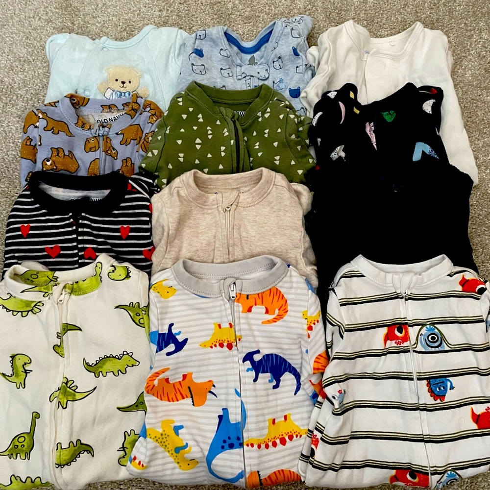 12 0-3 month onesie’s!!